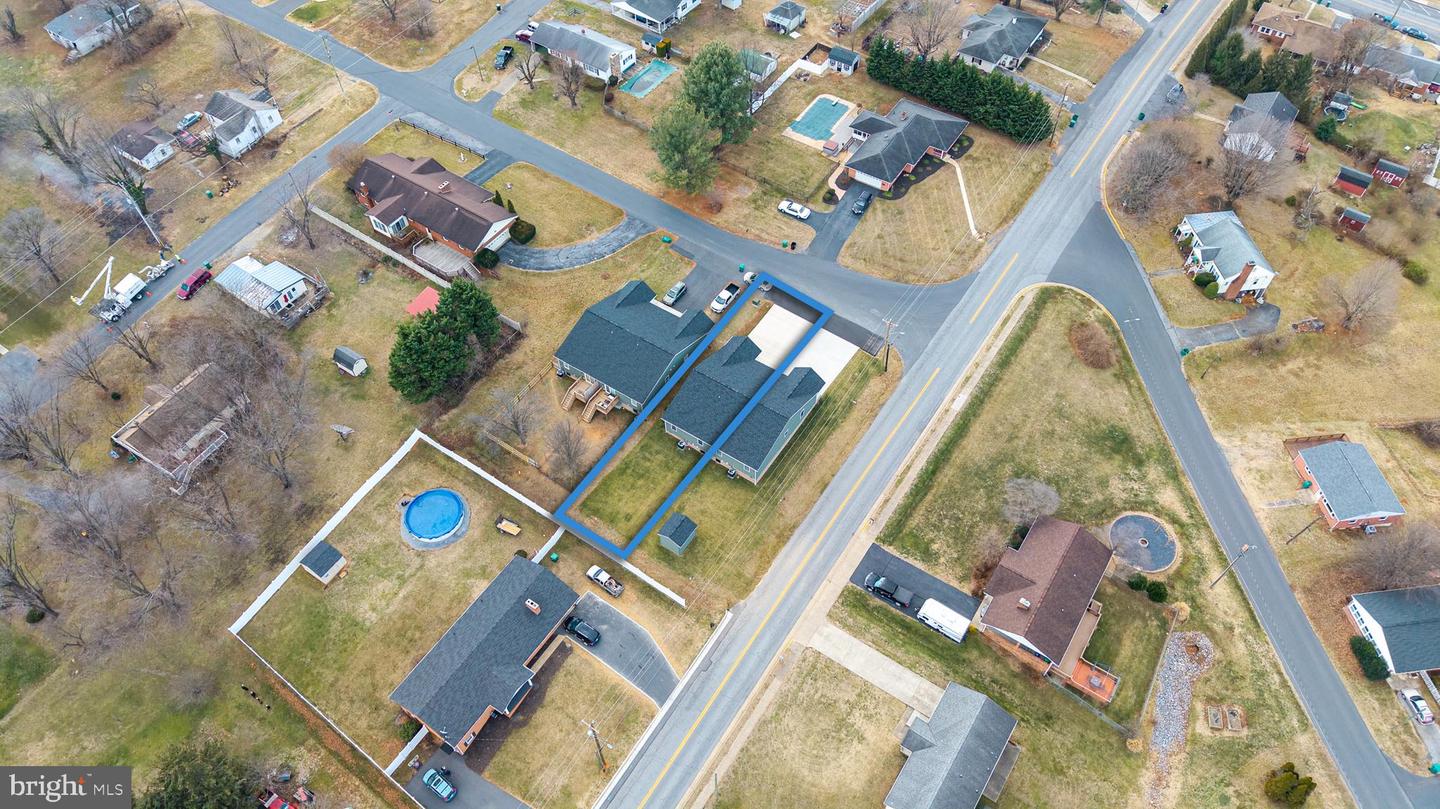 103 SIXTH AVE, LURAY, Virginia 22835, 2 Bedrooms Bedrooms, ,2 BathroomsBathrooms,Residential,For sale,103 SIXTH AVE,VAPA2005830 MLS # VAPA2005830