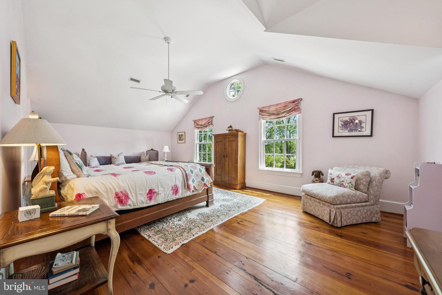 320 1/2 MANSION DR, ALEXANDRIA, Virginia 22302, 4 Bedrooms Bedrooms, ,6 BathroomsBathrooms,Residential,For sale,320 1/2 MANSION DR,VAAX2052970 MLS # VAAX2052970