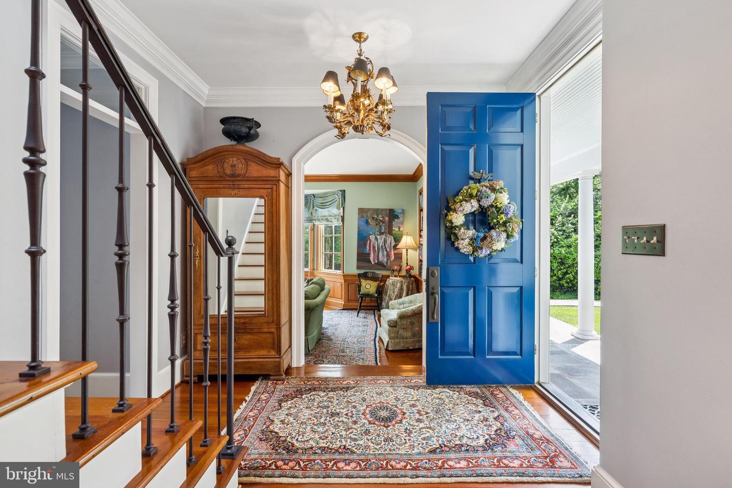 320 1/2 MANSION DR, ALEXANDRIA, Virginia 22302, 4 Bedrooms Bedrooms, ,6 BathroomsBathrooms,Residential,For sale,320 1/2 MANSION DR,VAAX2052970 MLS # VAAX2052970