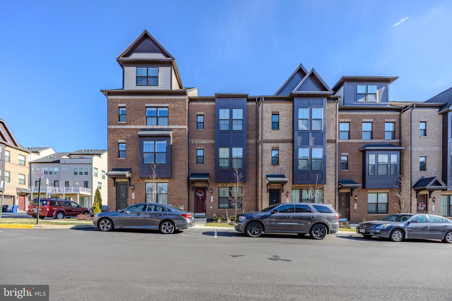 7263 NITTANY LN, ALEXANDRIA, Virginia 22306, 4 Bedrooms Bedrooms, ,2 BathroomsBathrooms,Residential,For sale,7263 NITTANY LN,VAFX2284934 MLS # VAFX2284934