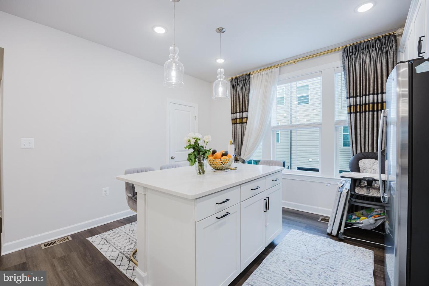 7263 NITTANY LN, ALEXANDRIA, Virginia 22306, 4 Bedrooms Bedrooms, ,2 BathroomsBathrooms,Residential,For sale,7263 NITTANY LN,VAFX2284934 MLS # VAFX2284934