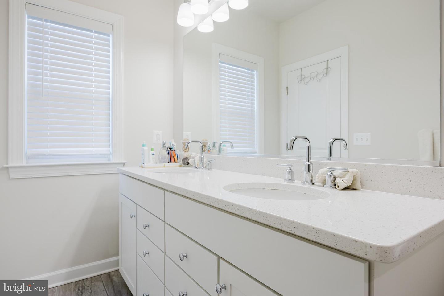 7263 NITTANY LN, ALEXANDRIA, Virginia 22306, 4 Bedrooms Bedrooms, ,2 BathroomsBathrooms,Residential,For sale,7263 NITTANY LN,VAFX2284934 MLS # VAFX2284934