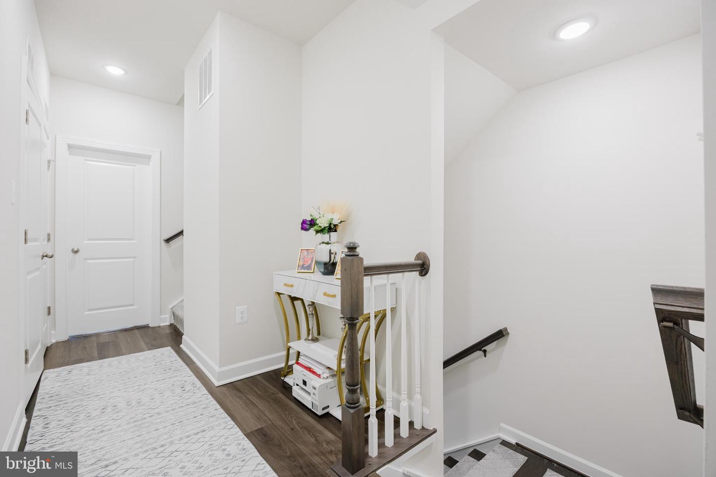 7263 NITTANY LN, ALEXANDRIA, Virginia 22306, 4 Bedrooms Bedrooms, ,2 BathroomsBathrooms,Residential,For sale,7263 NITTANY LN,VAFX2284934 MLS # VAFX2284934