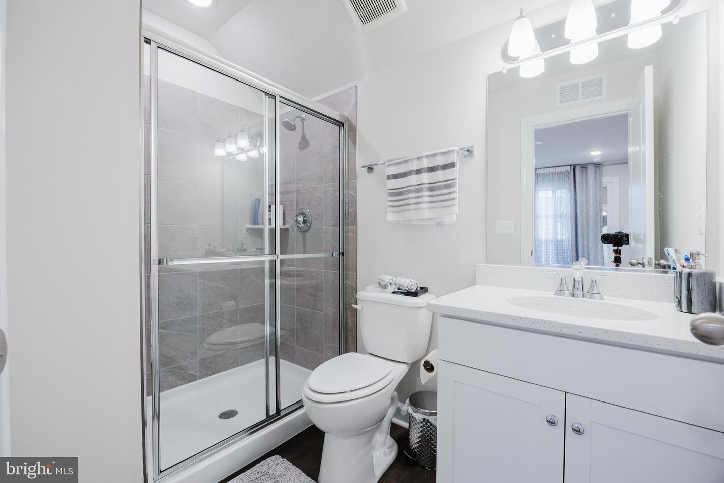 7263 NITTANY LN, ALEXANDRIA, Virginia 22306, 4 Bedrooms Bedrooms, ,2 BathroomsBathrooms,Residential,For sale,7263 NITTANY LN,VAFX2284934 MLS # VAFX2284934