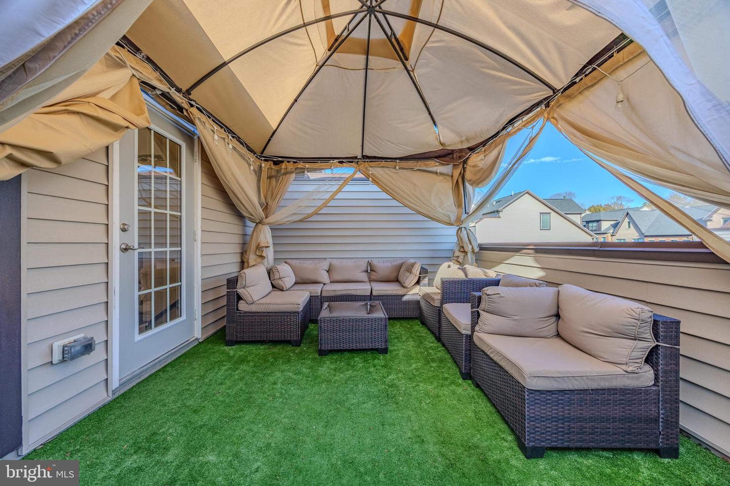 7263 NITTANY LN, ALEXANDRIA, Virginia 22306, 4 Bedrooms Bedrooms, ,2 BathroomsBathrooms,Residential,For sale,7263 NITTANY LN,VAFX2284934 MLS # VAFX2284934