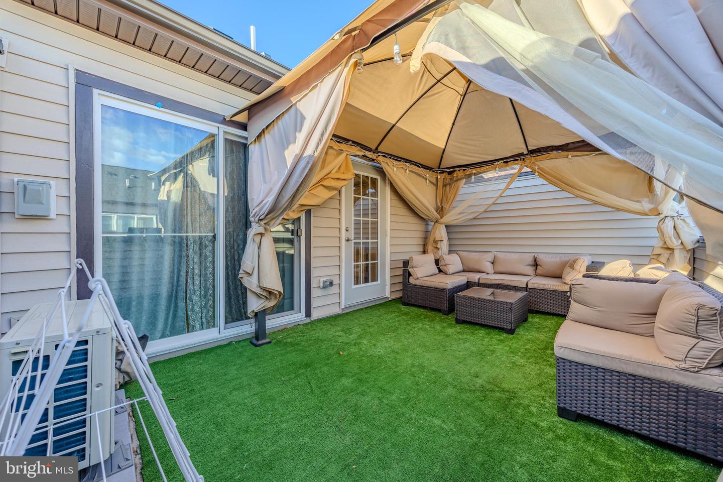 7263 NITTANY LN, ALEXANDRIA, Virginia 22306, 4 Bedrooms Bedrooms, ,2 BathroomsBathrooms,Residential,For sale,7263 NITTANY LN,VAFX2284934 MLS # VAFX2284934