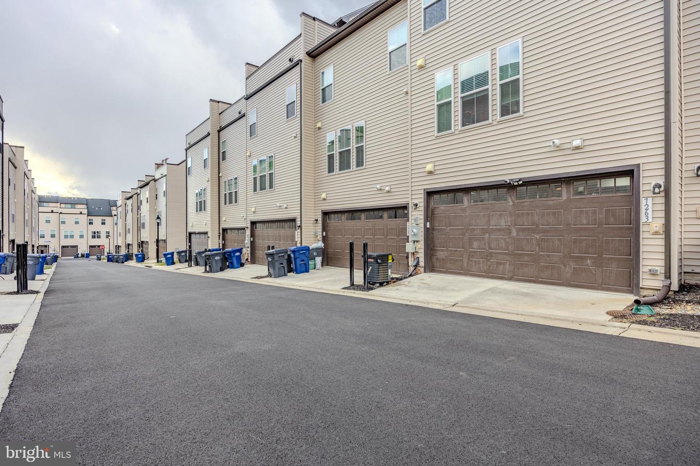 7263 NITTANY LN, ALEXANDRIA, Virginia 22306, 4 Bedrooms Bedrooms, ,2 BathroomsBathrooms,Residential,For sale,7263 NITTANY LN,VAFX2284934 MLS # VAFX2284934