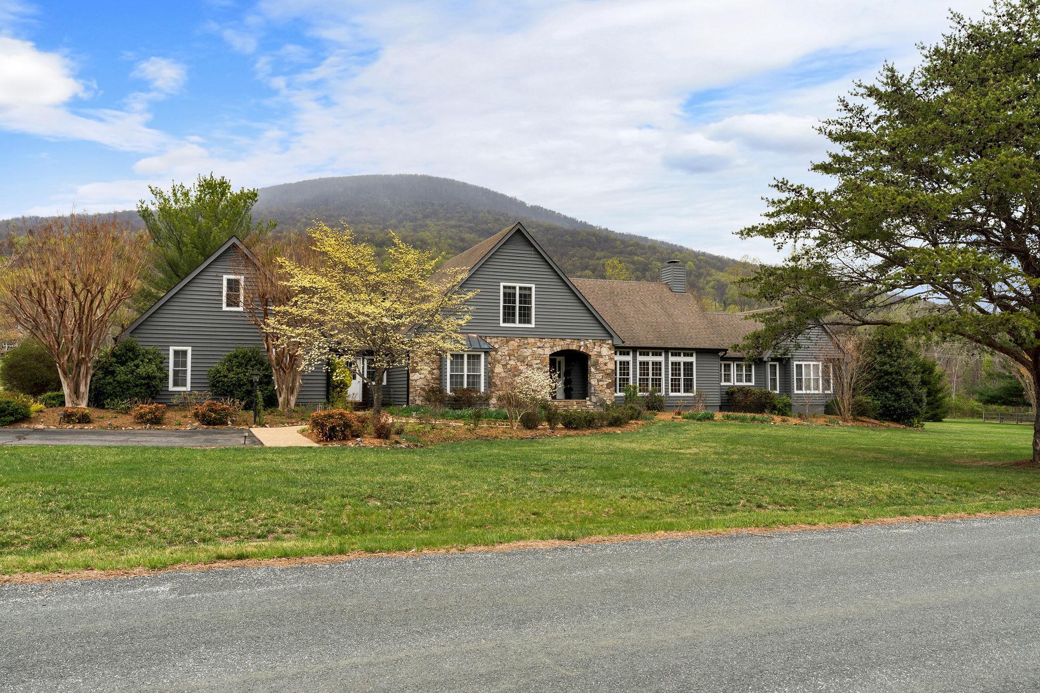 Cul-de-sac location limits through traffic.