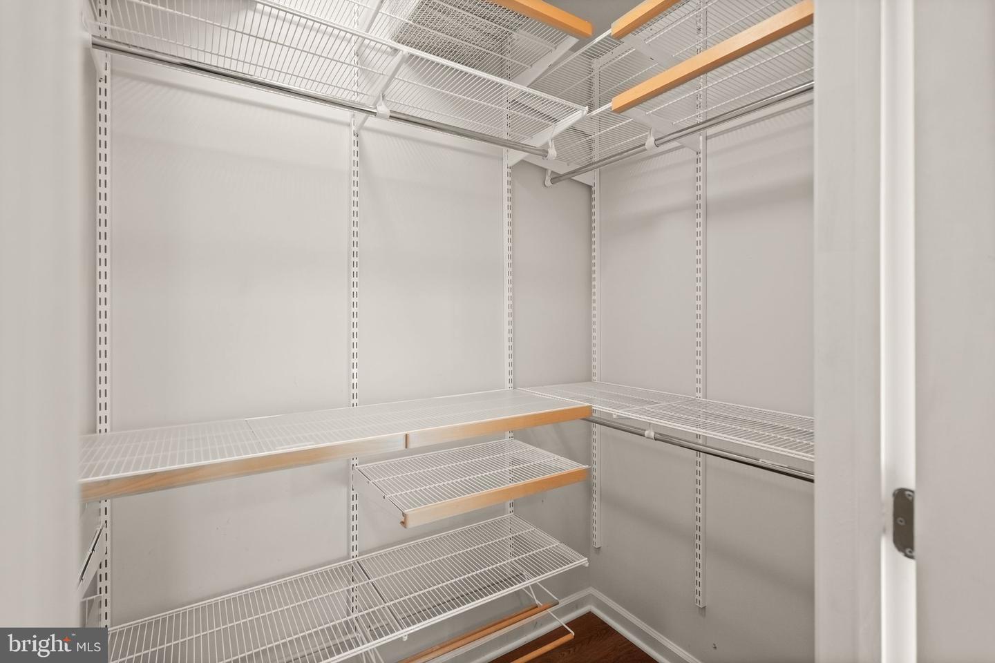 1327 MURRAY DOWNS WAY, RESTON, Virginia 20194, 3 Bedrooms Bedrooms, ,3 BathroomsBathrooms,Residential,For sale,1327 MURRAY DOWNS WAY,VAFX2284986 MLS # VAFX2284986