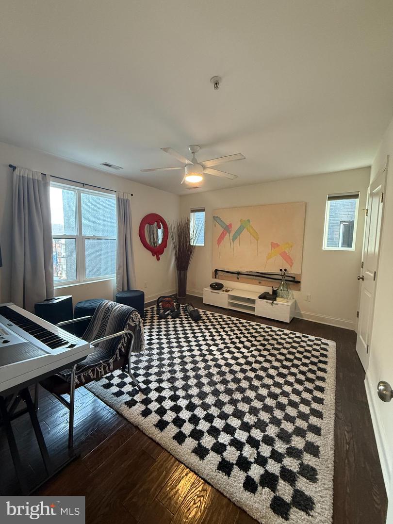 1258 HOLBROOK TER NE #5, WASHINGTON, District Of Columbia 20002, 3 Bedrooms Bedrooms, ,2 BathroomsBathrooms,Residential,For sale,1258 HOLBROOK TER NE #5,DCDC2240648 MLS # DCDC2240648