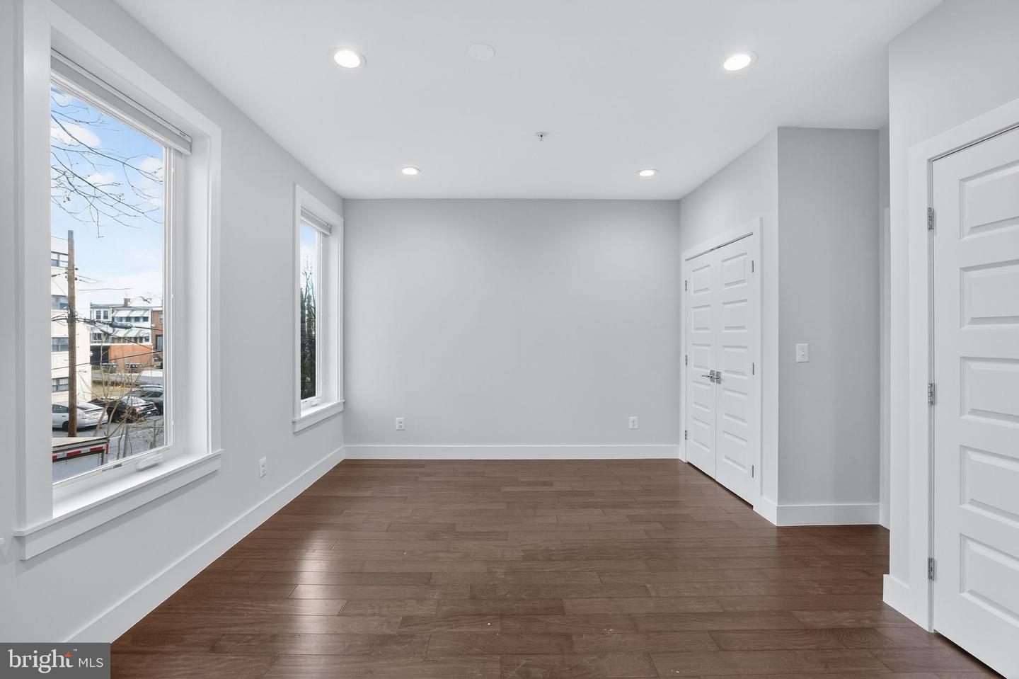 525 KENNEDY ST NW #3, WASHINGTON, District Of Columbia 20011, 3 Bedrooms Bedrooms, ,2 BathroomsBathrooms,Residential,For sale,525 KENNEDY ST NW #3,DCDC2240672 MLS # DCDC2240672