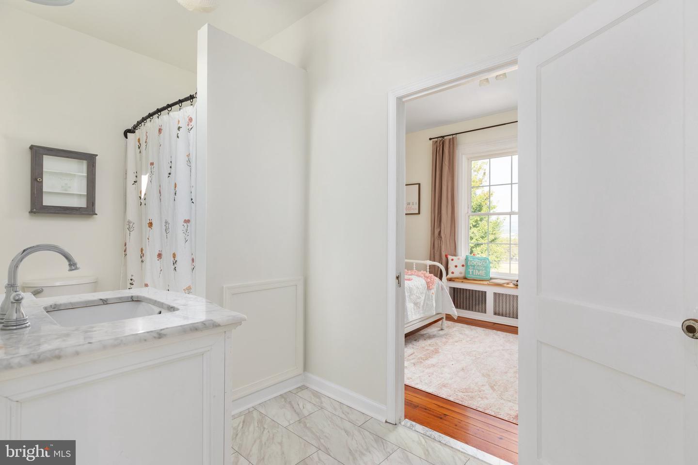 2239 SIXTH ST, MIDDLETOWN, Virginia 22645, 4 Bedrooms Bedrooms, ,2 BathroomsBathrooms,Residential,For sale,2239 SIXTH ST,VAFV2038812 MLS # VAFV2038812 2239 SIXTH ST, MIDDLETOWN, Virginia 22645, 4 Bedrooms Bedrooms, ,2 BathroomsBathrooms,Residential,For sale,2239 SIXTH ST,VAFV2038812 MLS # VAFV2038812