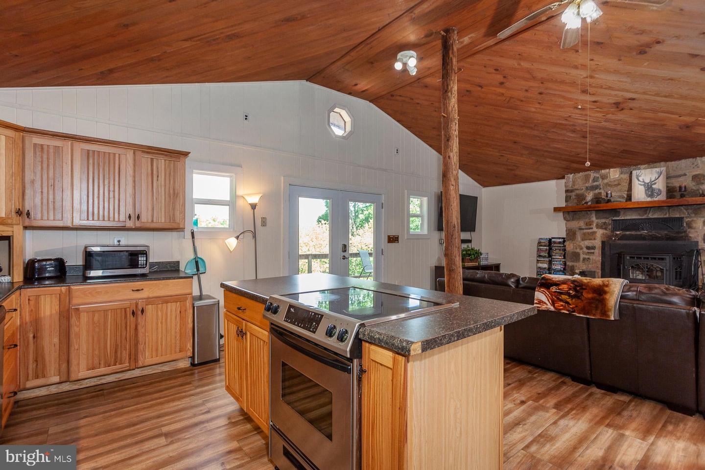 2668 PINE GROVE RD, STANLEY, Virginia 22851, 2 Bedrooms Bedrooms, 5 Rooms Rooms,1 BathroomBathrooms,Residential,For sale,2668 PINE GROVE RD,VAPA2005856 MLS # VAPA2005856