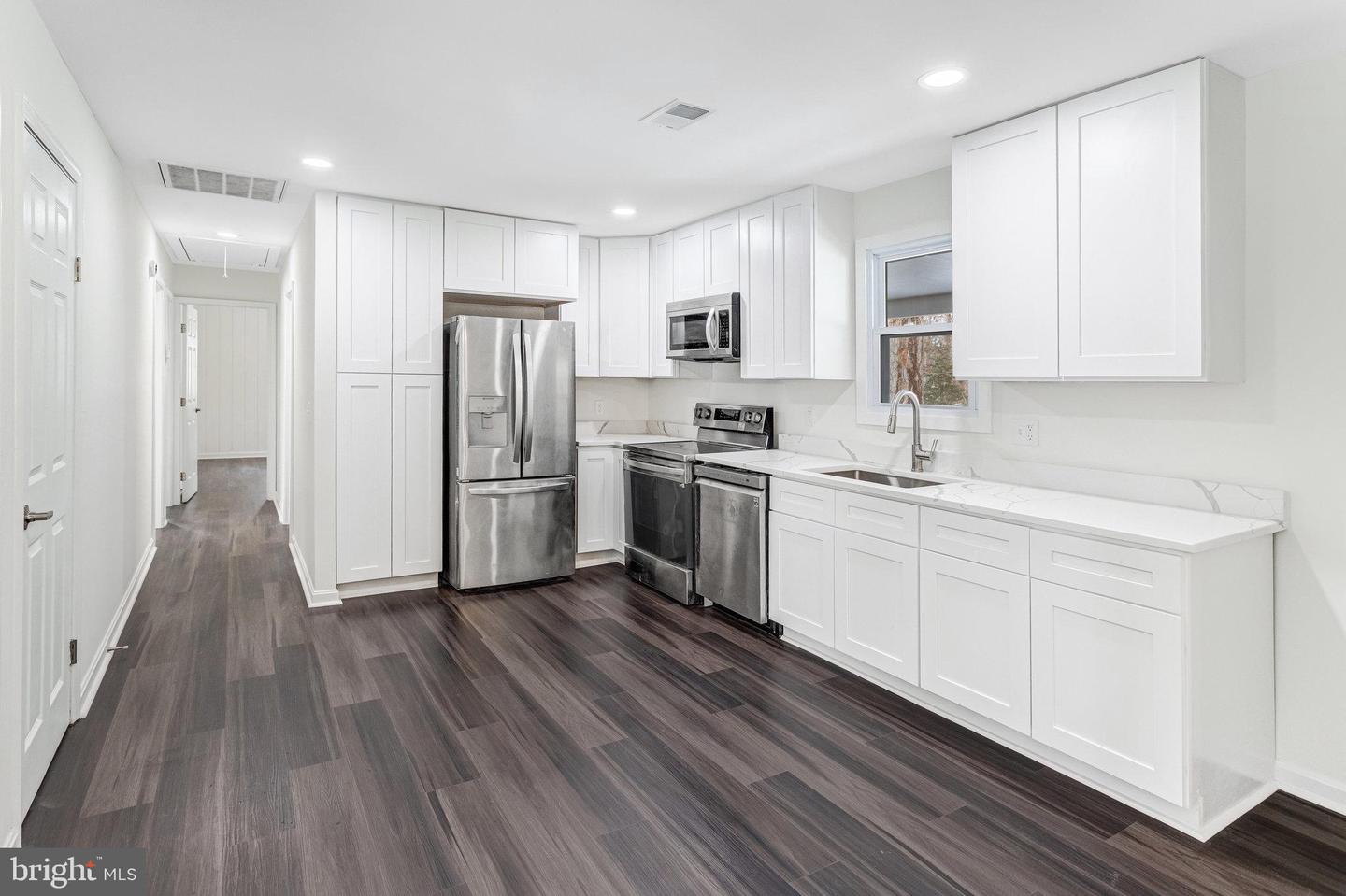 29 HILLCREST DR, STAFFORD, Virginia 22556, 4 Bedrooms Bedrooms, ,2 BathroomsBathrooms,Residential,For sale,29 HILLCREST DR,VAST2045140 MLS # VAST2045140