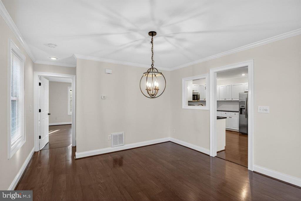 140 EMERALD DR, HARRISONBURG, Virginia 22801, 2 Bedrooms Bedrooms, ,2 BathroomsBathrooms,Residential,For sale,140 EMERALD DR,VAHC2000536 MLS # VAHC2000536