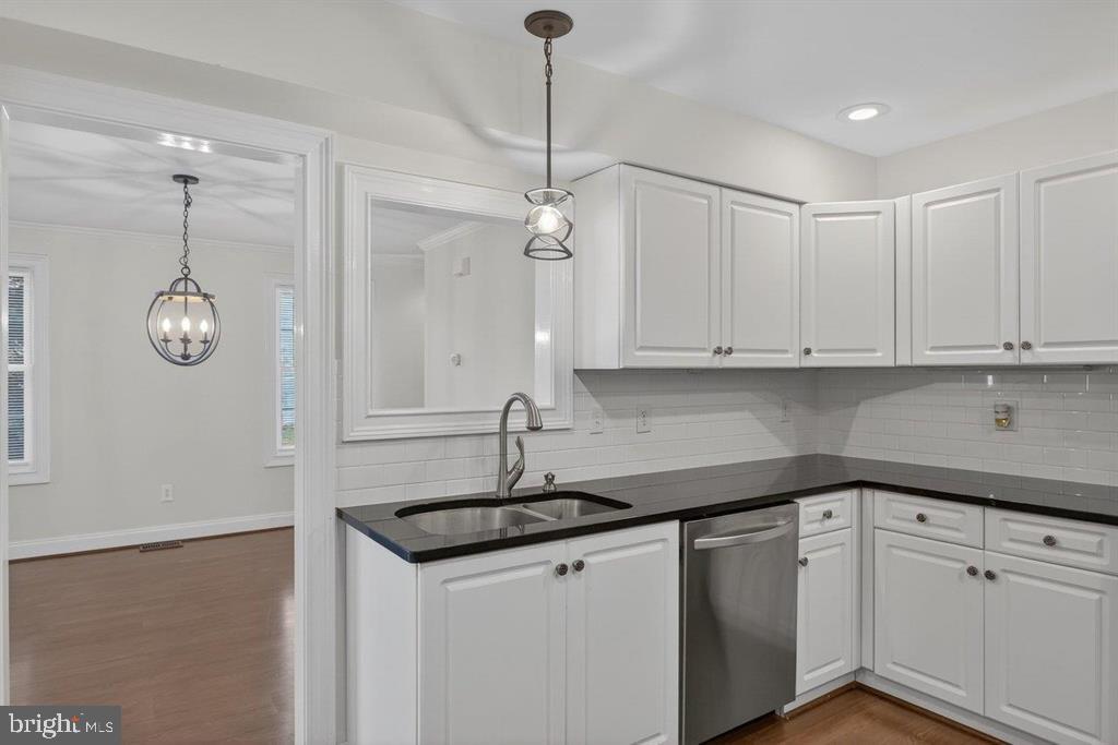 140 EMERALD DR, HARRISONBURG, Virginia 22801, 2 Bedrooms Bedrooms, ,2 BathroomsBathrooms,Residential,For sale,140 EMERALD DR,VAHC2000536 MLS # VAHC2000536