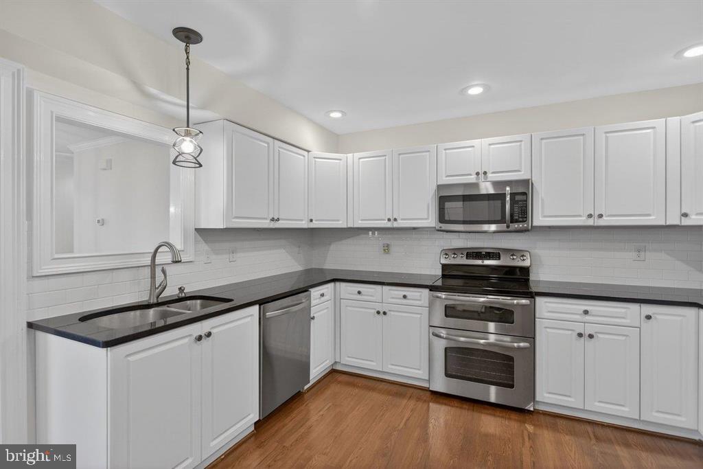 140 EMERALD DR, HARRISONBURG, Virginia 22801, 2 Bedrooms Bedrooms, ,2 BathroomsBathrooms,Residential,For sale,140 EMERALD DR,VAHC2000536 MLS # VAHC2000536