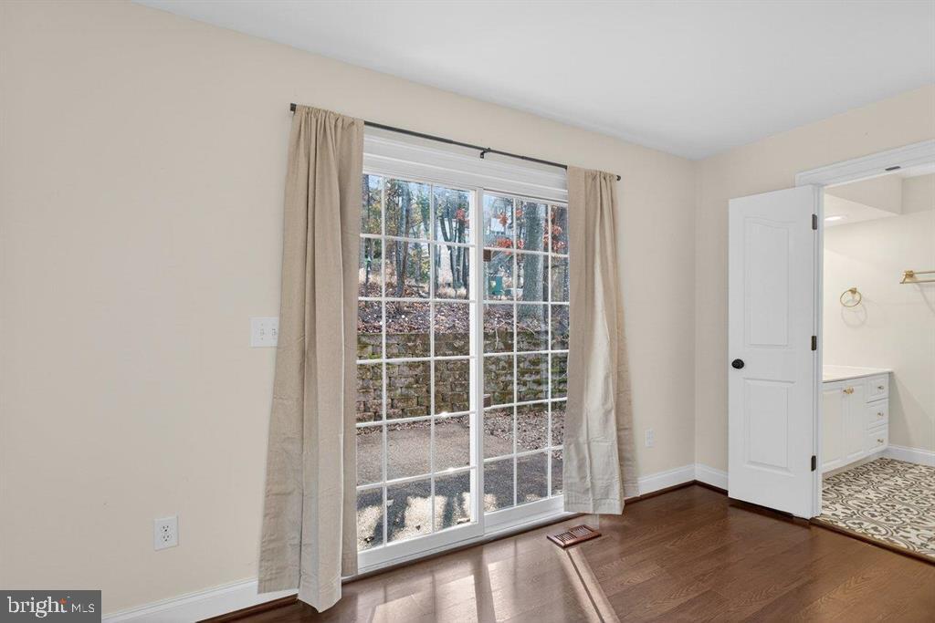 140 EMERALD DR, HARRISONBURG, Virginia 22801, 2 Bedrooms Bedrooms, ,2 BathroomsBathrooms,Residential,For sale,140 EMERALD DR,VAHC2000536 MLS # VAHC2000536