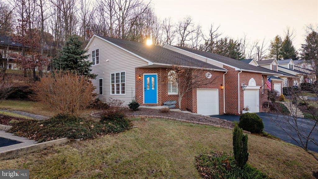 140 EMERALD DR, HARRISONBURG, Virginia 22801, 2 Bedrooms Bedrooms, ,2 BathroomsBathrooms,Residential,For sale,140 EMERALD DR,VAHC2000536 MLS # VAHC2000536