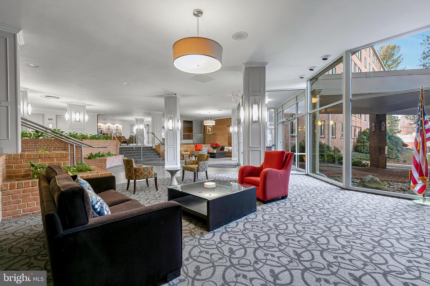 3000 SPOUT RUN PKWY #B311, ARLINGTON, Virginia 22201, 2 Bedrooms Bedrooms, ,1 BathroomBathrooms,Residential,For sale,3000 SPOUT RUN PKWY #B311,VAAR2067602 MLS # VAAR2067602