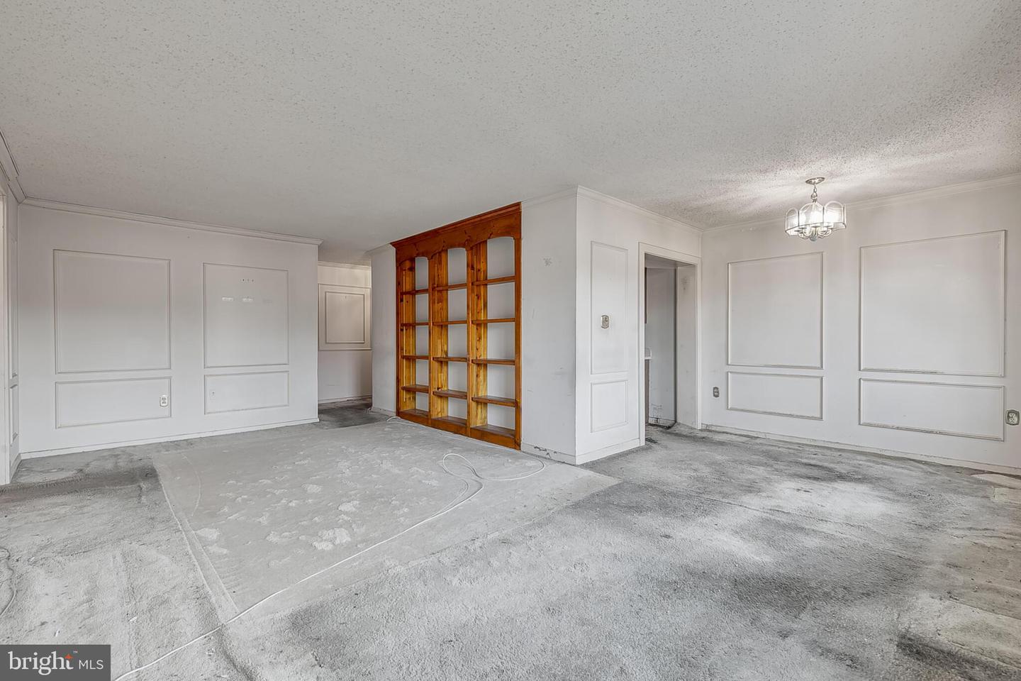 3000 SPOUT RUN PKWY #B311, ARLINGTON, Virginia 22201, 2 Bedrooms Bedrooms, ,1 BathroomBathrooms,Residential,For sale,3000 SPOUT RUN PKWY #B311,VAAR2067602 MLS # VAAR2067602