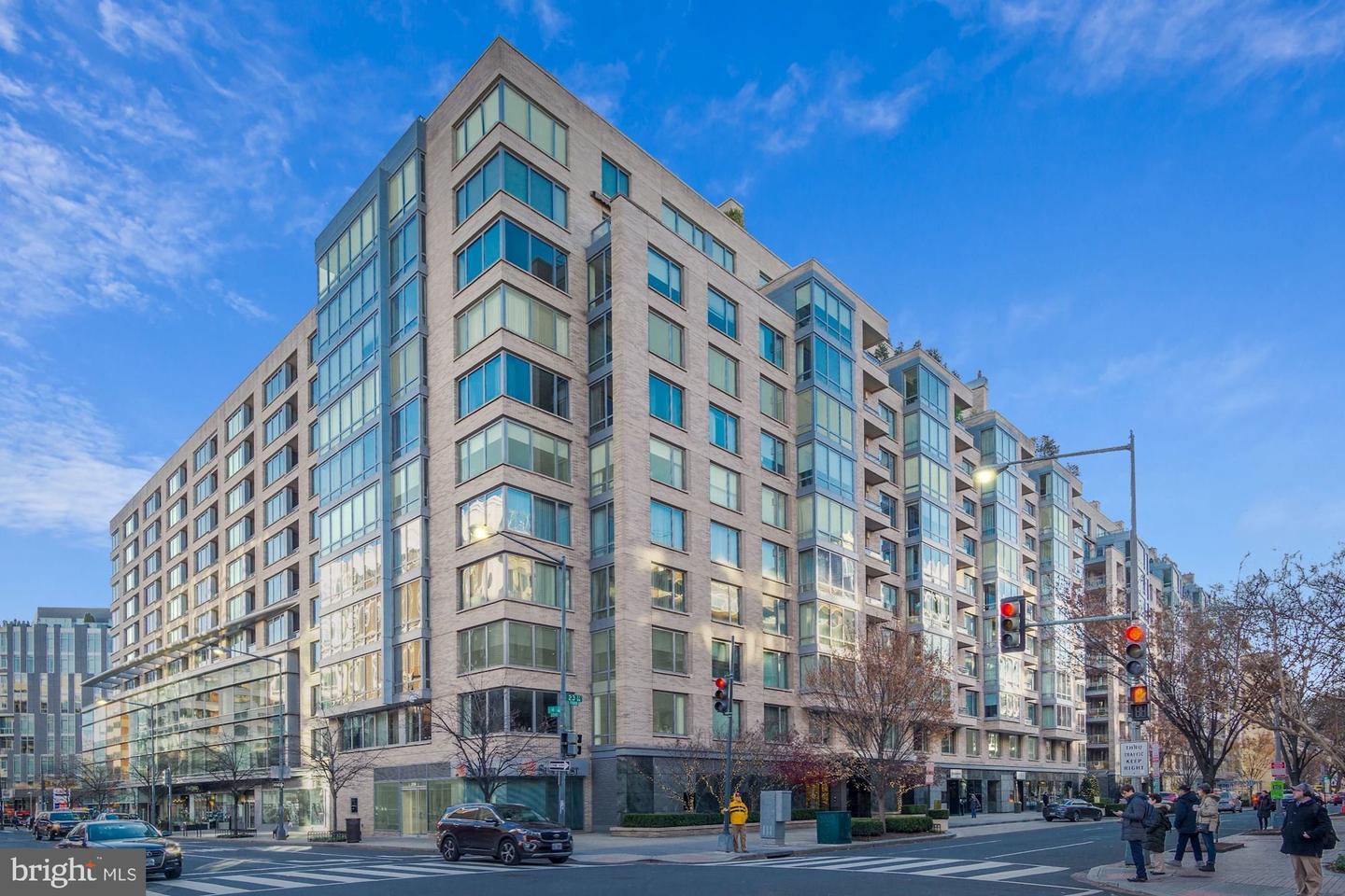 1155 23RD ST NW #PH1G, WASHINGTON, District Of Columbia 20037, 1 Bedroom Bedrooms, ,2 BathroomsBathrooms,Residential,For sale,1155 23RD ST NW #PH1G,DCDC2240722 MLS # DCDC2240722