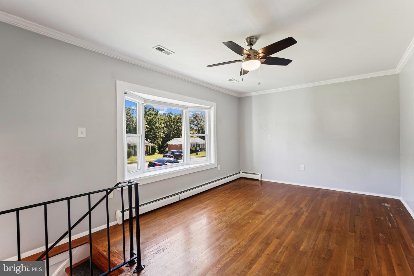 14308 BELLEVILLE AVE, WOODBRIDGE, Virginia 22193, 3 Bedrooms Bedrooms, ,2 BathroomsBathrooms,Residential,For sale,14308 BELLEVILLE AVE,VAPW2104190 MLS # VAPW2104190