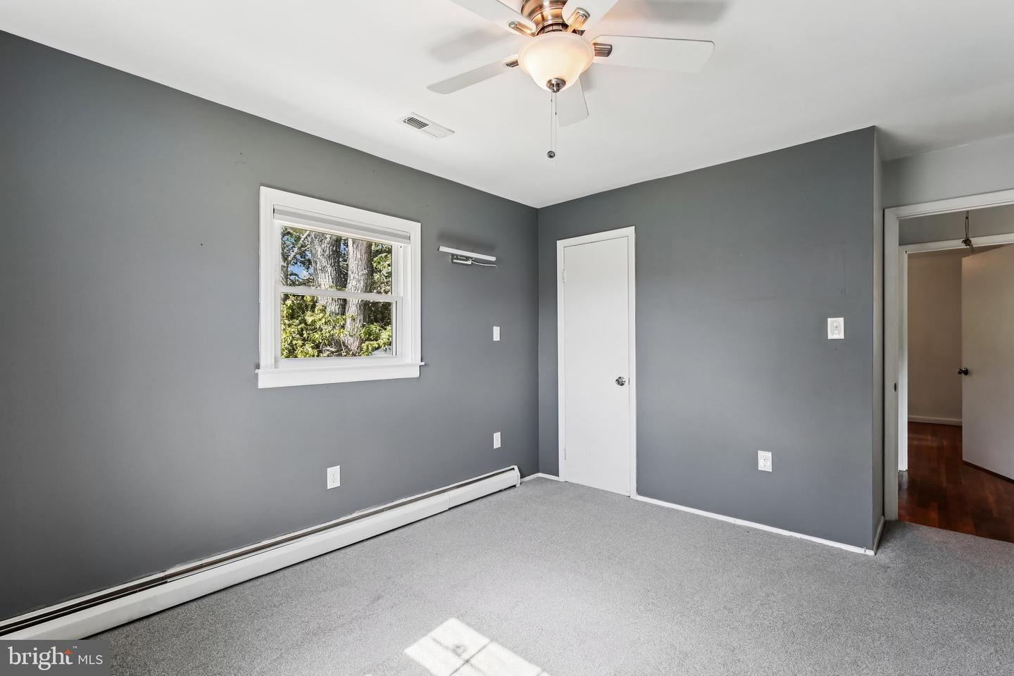 14308 BELLEVILLE AVE, WOODBRIDGE, Virginia 22193, 3 Bedrooms Bedrooms, ,2 BathroomsBathrooms,Residential,For sale,14308 BELLEVILLE AVE,VAPW2104190 MLS # VAPW2104190