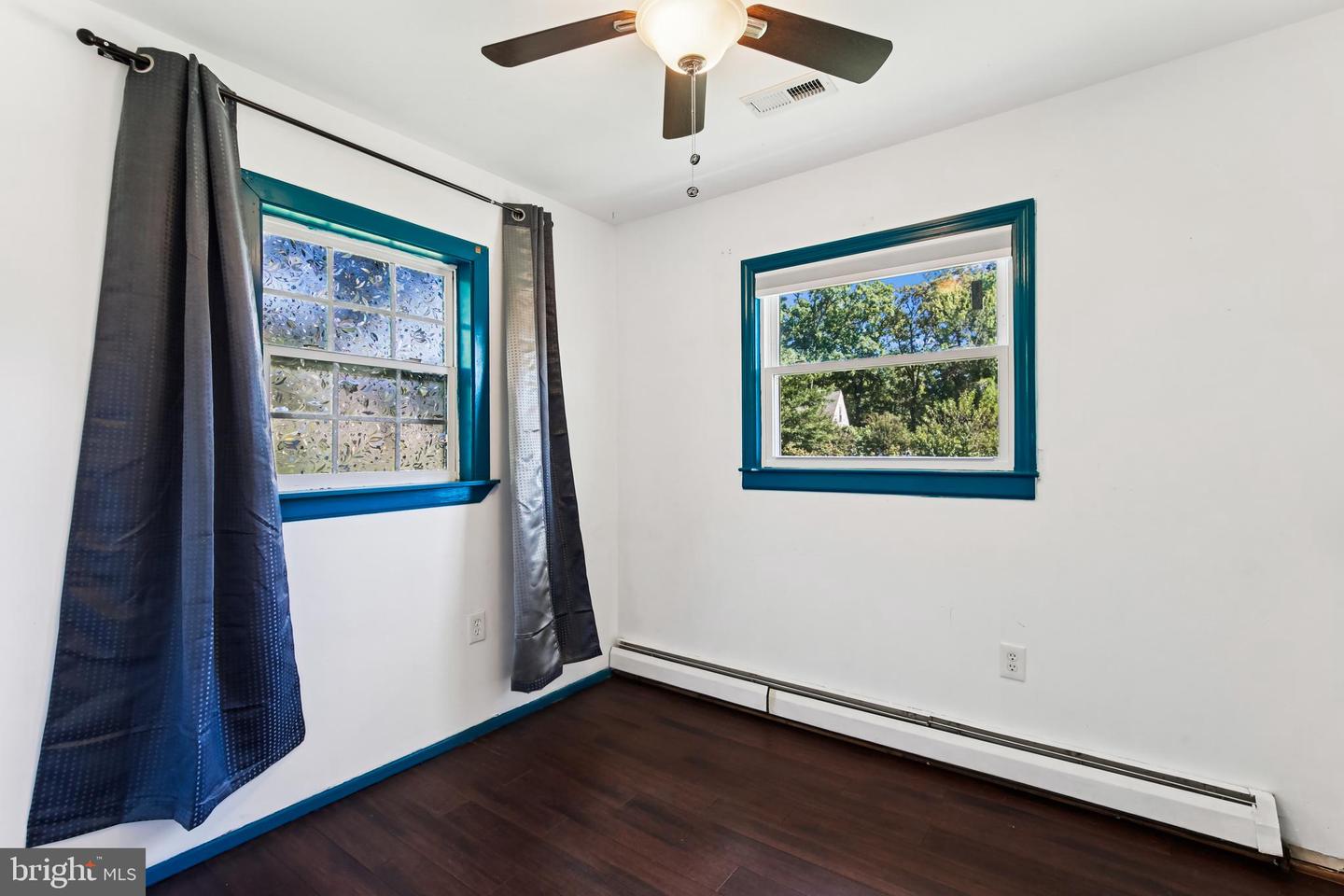 14308 BELLEVILLE AVE, WOODBRIDGE, Virginia 22193, 3 Bedrooms Bedrooms, ,2 BathroomsBathrooms,Residential,For sale,14308 BELLEVILLE AVE,VAPW2104190 MLS # VAPW2104190