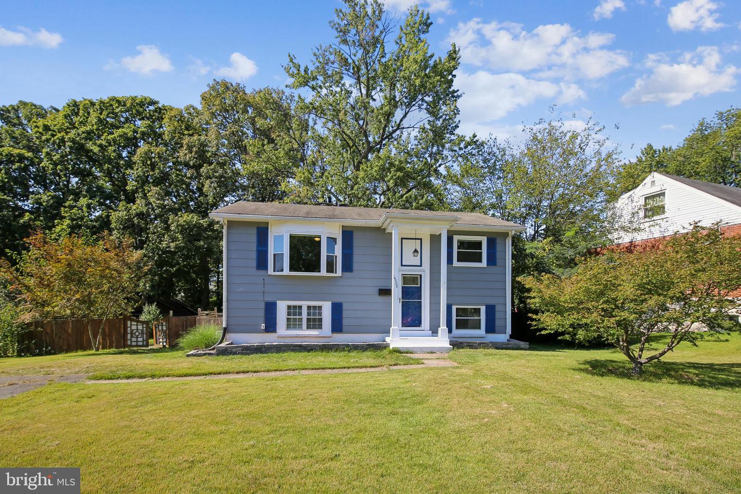 14308 BELLEVILLE AVE, WOODBRIDGE, Virginia 22193, 3 Bedrooms Bedrooms, ,2 BathroomsBathrooms,Residential,For sale,14308 BELLEVILLE AVE,VAPW2104190 MLS # VAPW2104190