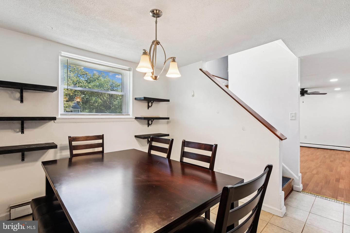 14308 BELLEVILLE AVE, WOODBRIDGE, Virginia 22193, 3 Bedrooms Bedrooms, ,2 BathroomsBathrooms,Residential,For sale,14308 BELLEVILLE AVE,VAPW2104190 MLS # VAPW2104190