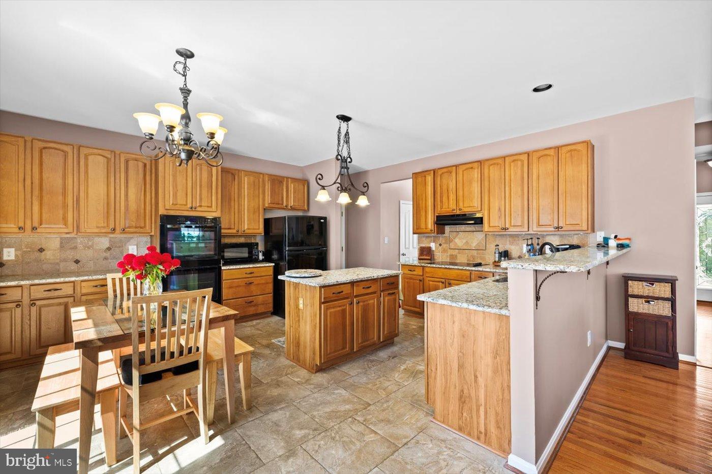 5906 W COPPER MOUNTAIN DR, SPOTSYLVANIA, Virginia 22553, 4 Bedrooms Bedrooms, 18 Rooms Rooms,3 BathroomsBathrooms,Residential,For sale,5906 W COPPER MOUNTAIN DR,VASP2036312 MLS # VASP2036312