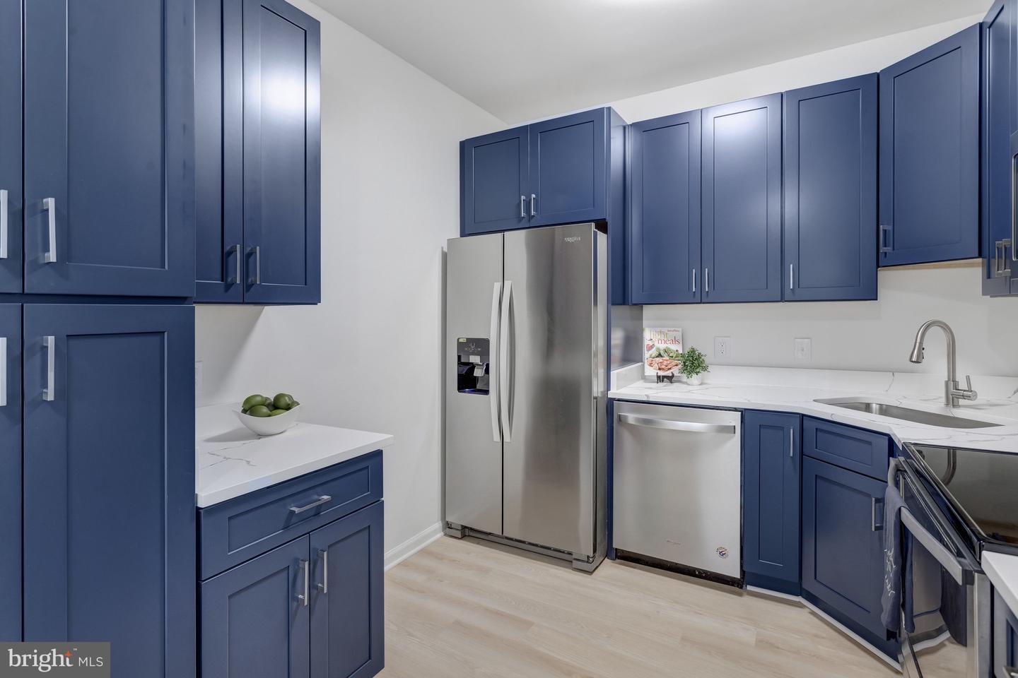 15673 VIEWPOINT CIR, DUMFRIES, Virginia 22025, 3 Bedrooms Bedrooms, 12 Rooms Rooms,2 BathroomsBathrooms,Residential,For sale,15673 VIEWPOINT CIR,VAPW2104648 MLS # VAPW2104648