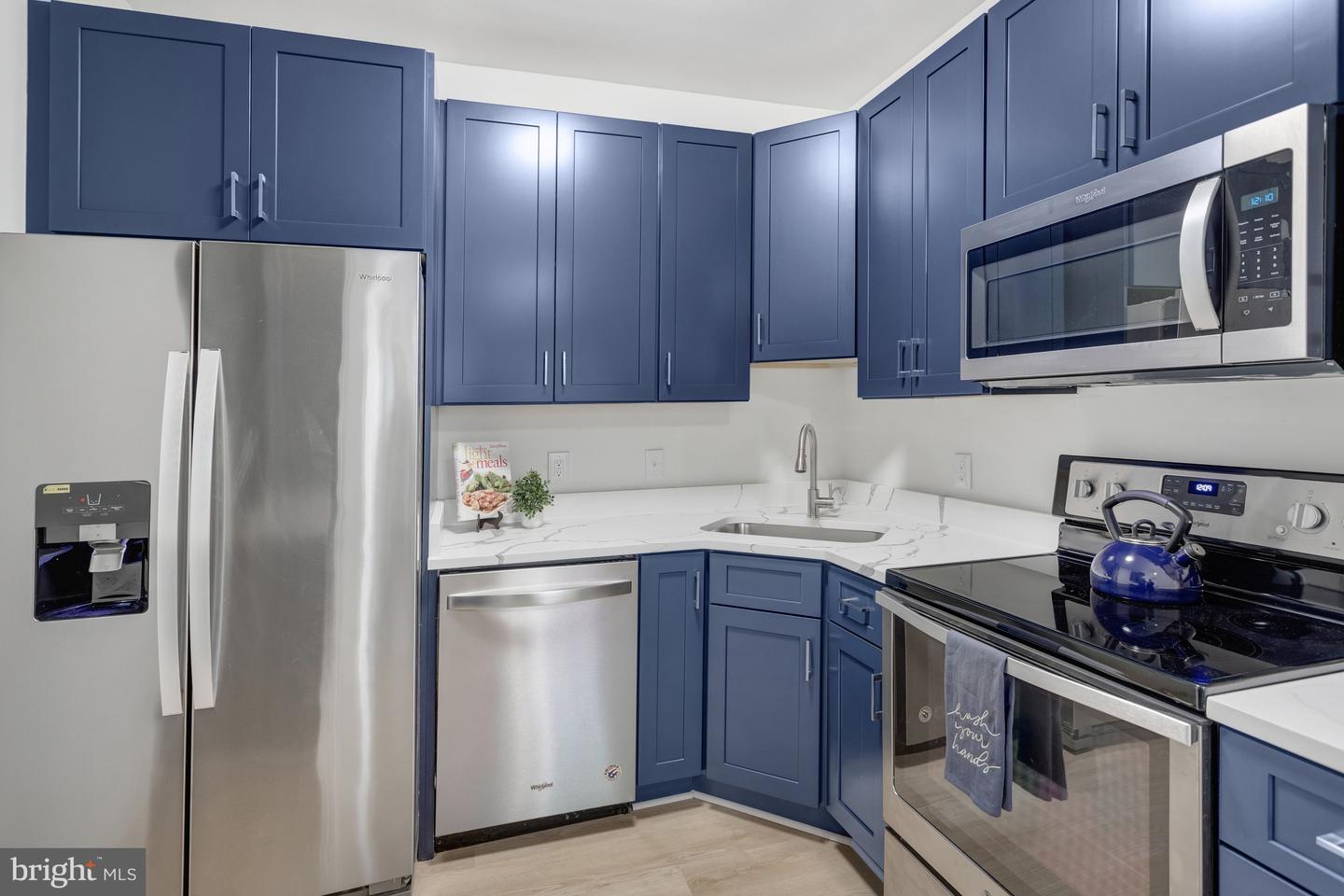 15673 VIEWPOINT CIR, DUMFRIES, Virginia 22025, 3 Bedrooms Bedrooms, 12 Rooms Rooms,2 BathroomsBathrooms,Residential,For sale,15673 VIEWPOINT CIR,VAPW2104648 MLS # VAPW2104648