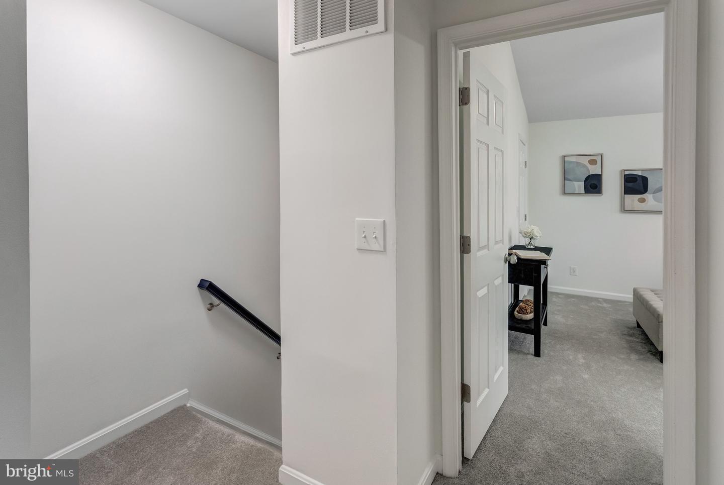 15673 VIEWPOINT CIR, DUMFRIES, Virginia 22025, 3 Bedrooms Bedrooms, 12 Rooms Rooms,2 BathroomsBathrooms,Residential,For sale,15673 VIEWPOINT CIR,VAPW2104648 MLS # VAPW2104648