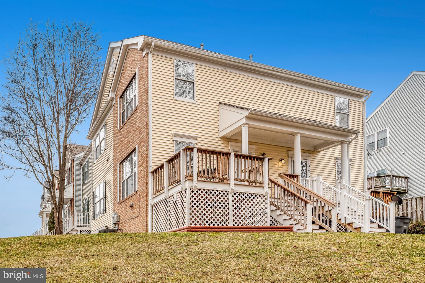 15673 VIEWPOINT CIR, DUMFRIES, Virginia 22025, 3 Bedrooms Bedrooms, 12 Rooms Rooms,2 BathroomsBathrooms,Residential,For sale,15673 VIEWPOINT CIR,VAPW2104648 MLS # VAPW2104648