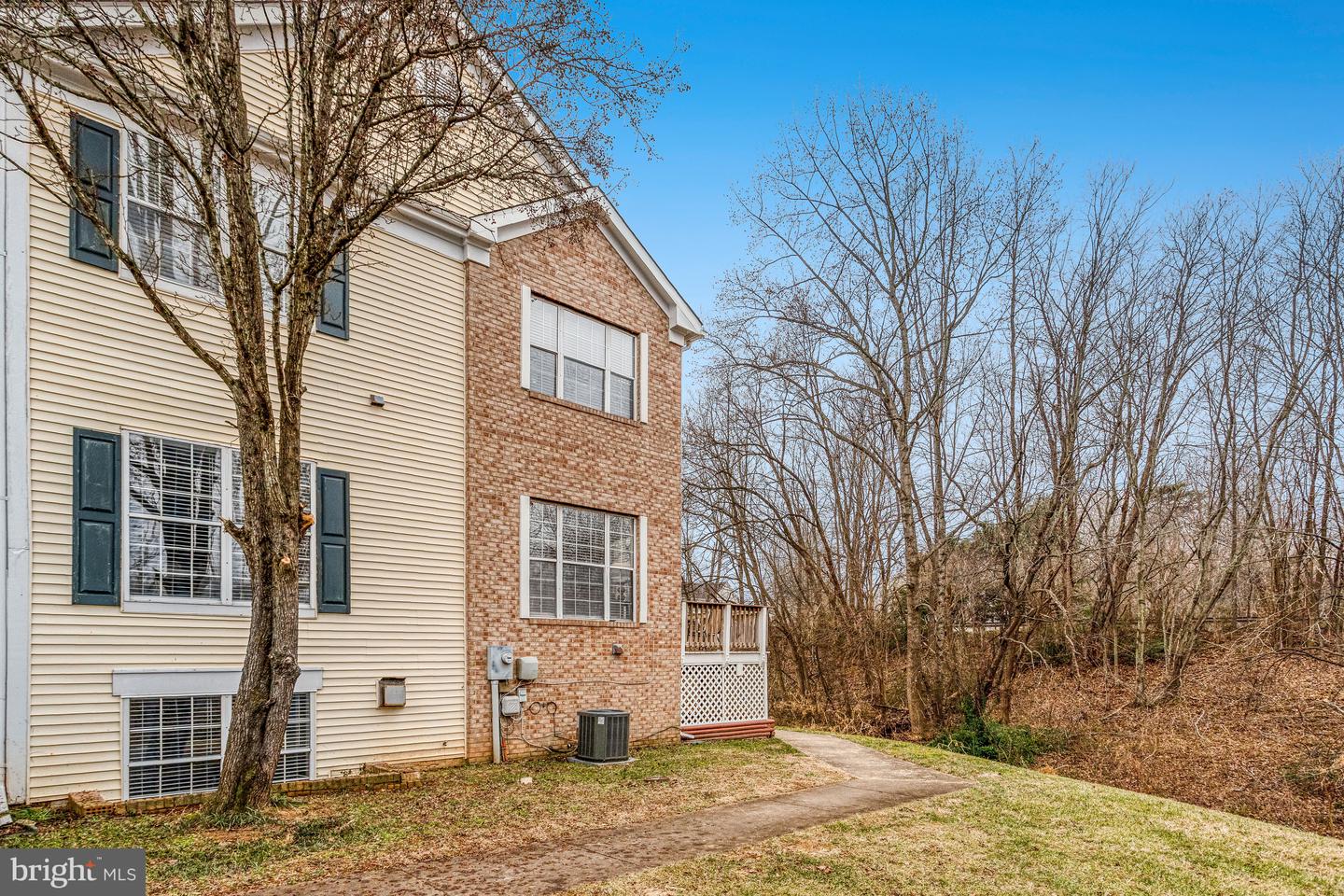 15673 VIEWPOINT CIR, DUMFRIES, Virginia 22025, 3 Bedrooms Bedrooms, 12 Rooms Rooms,2 BathroomsBathrooms,Residential,For sale,15673 VIEWPOINT CIR,VAPW2104648 MLS # VAPW2104648