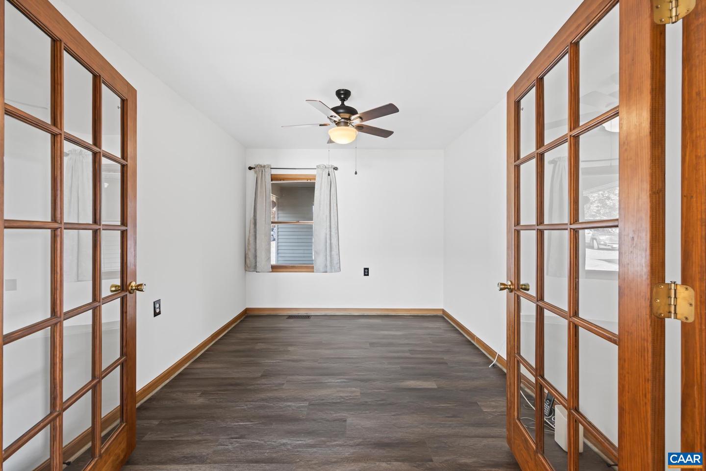 1753 NORTH LAKESHORE DR, LOUISA, Virginia 23093, 3 Bedrooms Bedrooms, ,2 BathroomsBathrooms,Residential,For sale,1753 NORTH LAKESHORE DR,671047 MLS # 671047