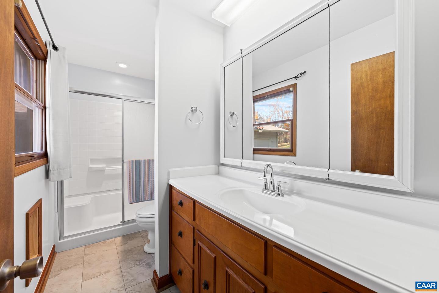 1753 NORTH LAKESHORE DR, LOUISA, Virginia 23093, 3 Bedrooms Bedrooms, ,2 BathroomsBathrooms,Residential,For sale,1753 NORTH LAKESHORE DR,671047 MLS # 671047