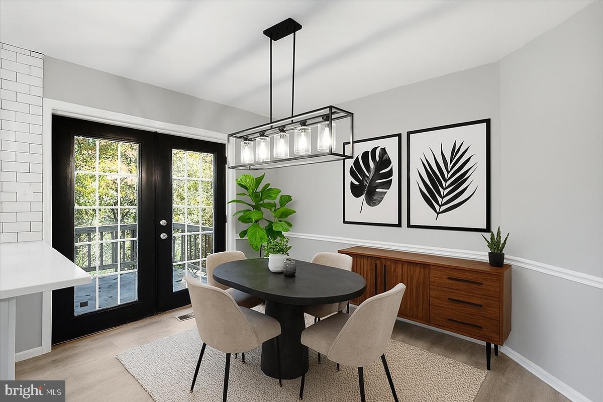 5714 MASON BLUFF DR, BURKE, Virginia 22015, 3 Bedrooms Bedrooms, ,3 BathroomsBathrooms,Residential,For sale,5714 MASON BLUFF DR,VAFX2280964 MLS # VAFX2280964