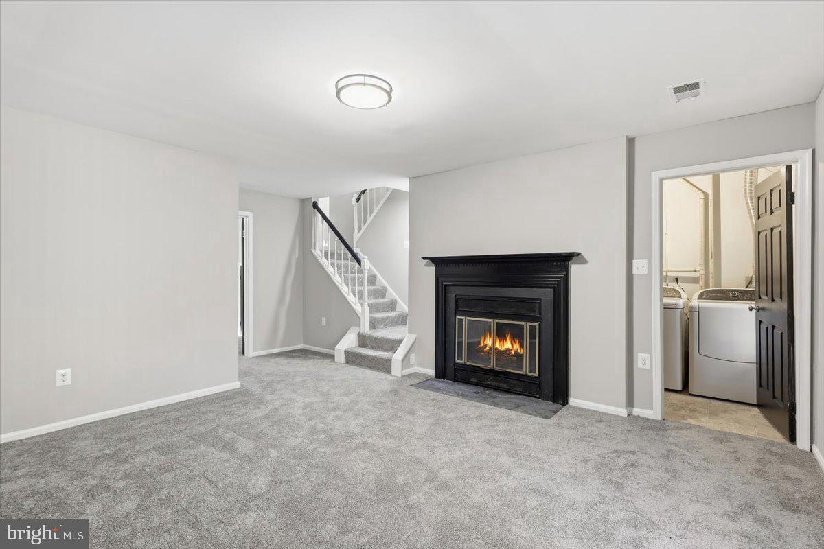 5714 MASON BLUFF DR, BURKE, Virginia 22015, 3 Bedrooms Bedrooms, ,3 BathroomsBathrooms,Residential,For sale,5714 MASON BLUFF DR,VAFX2280964 MLS # VAFX2280964