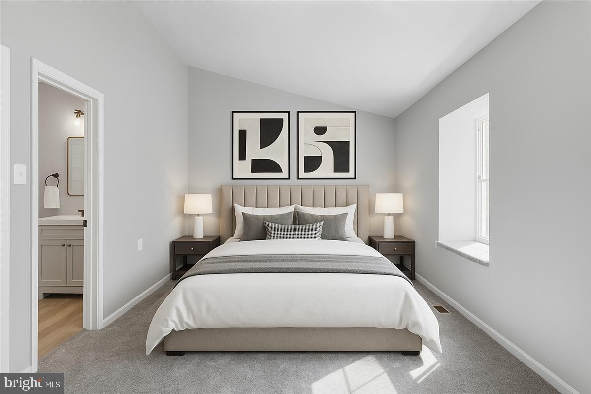 5714 MASON BLUFF DR, BURKE, Virginia 22015, 3 Bedrooms Bedrooms, ,3 BathroomsBathrooms,Residential,For sale,5714 MASON BLUFF DR,VAFX2280964 MLS # VAFX2280964