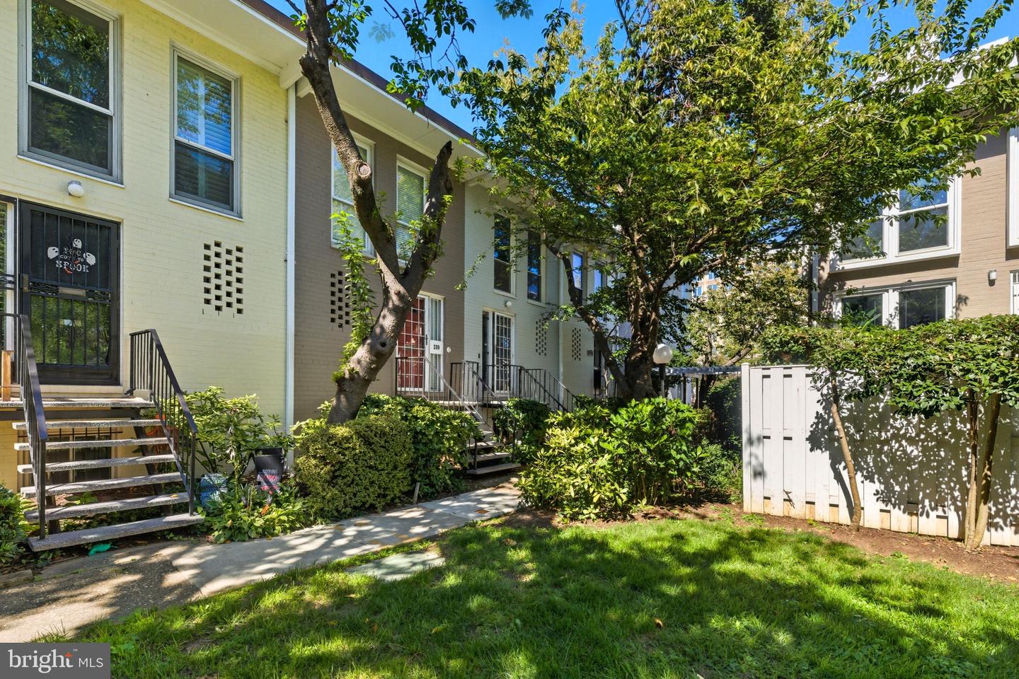 237 G ST SW #120, WASHINGTON, District Of Columbia 20024, 3 Bedrooms Bedrooms, ,2 BathroomsBathrooms,Residential,For sale,237 G ST SW #120,DCDC2234452 MLS # DCDC2234452