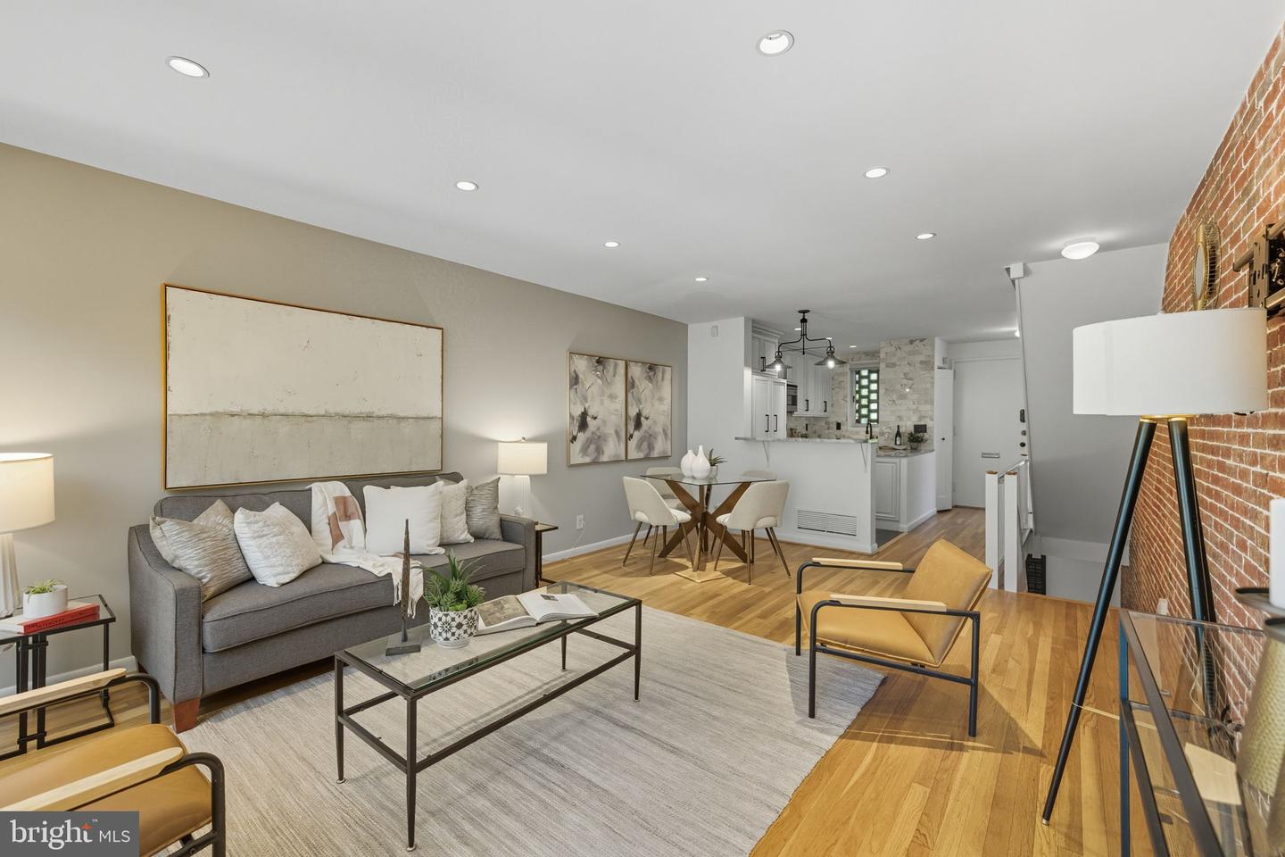 237 G ST SW #120, WASHINGTON, District Of Columbia 20024, 3 Bedrooms Bedrooms, ,2 BathroomsBathrooms,Residential,For sale,237 G ST SW #120,DCDC2234452 MLS # DCDC2234452