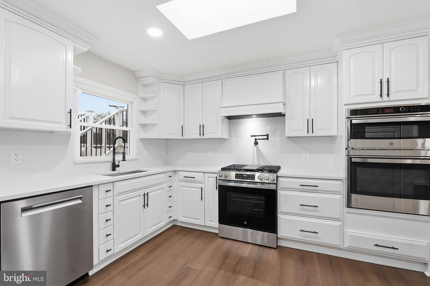 7291 HUNTON ST, WARRENTON, Virginia 20187, 3 Bedrooms Bedrooms, ,3 BathroomsBathrooms,Residential,For sale,7291 HUNTON ST,VAFQ2019950 MLS # VAFQ2019950