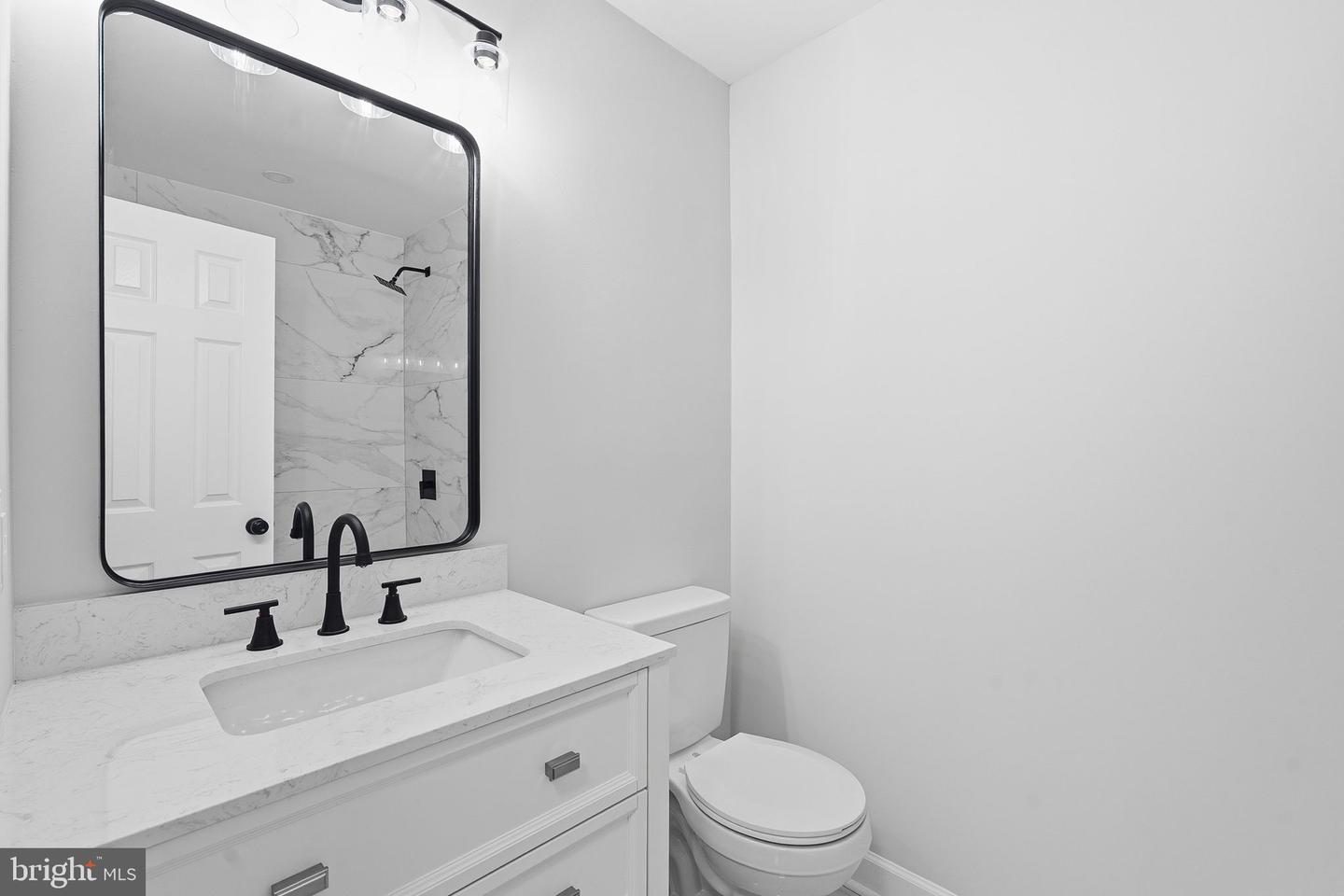 7291 HUNTON ST, WARRENTON, Virginia 20187, 3 Bedrooms Bedrooms, ,3 BathroomsBathrooms,Residential,For sale,7291 HUNTON ST,VAFQ2019950 MLS # VAFQ2019950