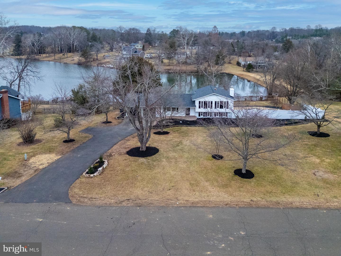 7291 HUNTON ST, WARRENTON, Virginia 20187, 3 Bedrooms Bedrooms, ,3 BathroomsBathrooms,Residential,For sale,7291 HUNTON ST,VAFQ2019950 MLS # VAFQ2019950