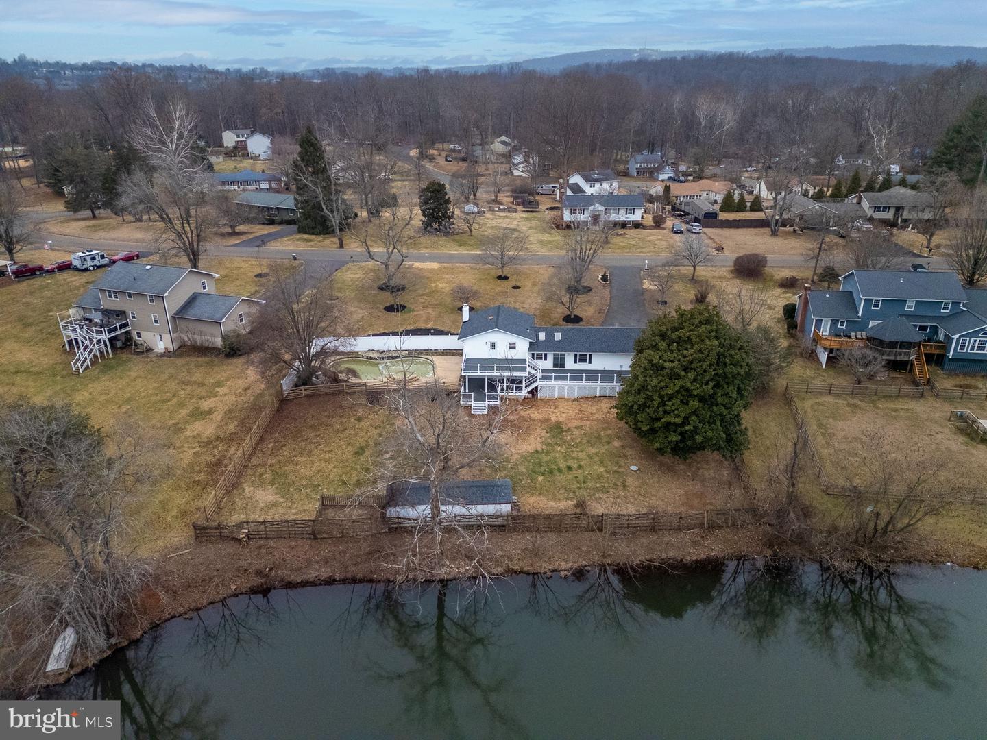 7291 HUNTON ST, WARRENTON, Virginia 20187, 3 Bedrooms Bedrooms, ,3 BathroomsBathrooms,Residential,For sale,7291 HUNTON ST,VAFQ2019950 MLS # VAFQ2019950