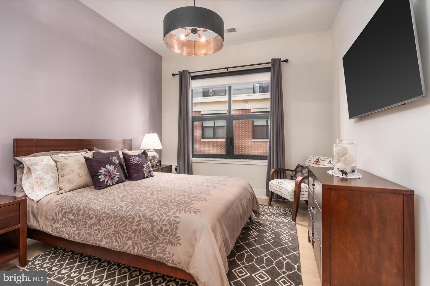 737 SWANN AVE #502, ALEXANDRIA, Virginia 22301, 2 Bedrooms Bedrooms, ,2 BathroomsBathrooms,Residential,For sale,737 SWANN AVE #502,VAAX2052962 MLS # VAAX2052962