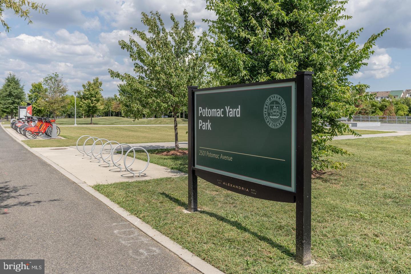 737 SWANN AVE #502, ALEXANDRIA, Virginia 22301, 2 Bedrooms Bedrooms, ,2 BathroomsBathrooms,Residential,For sale,737 SWANN AVE #502,VAAX2052962 MLS # VAAX2052962